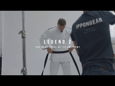 Кімоно для дзюдо ліцензійне IPPONGEAR, серія LEGEND 2 (IJF Approved), синє, розмір 185, Regular (прямий крій) video