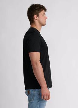 Photo https://static.kintayo.com/images/ippon/p/t-shirt/black/3.jpg